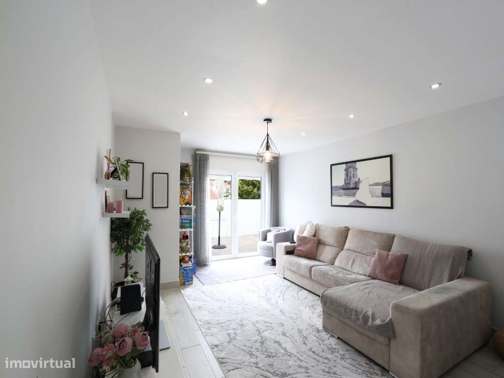 Excelente Moradia T3 localizada no Rio Novo em Nazaré-7