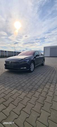 Volkswagen Passat 2.0 TDI SCR DSG Business - 14