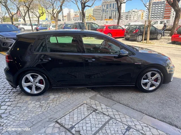 VW Golf 2.0 TSi GTi DSG Performance - 3