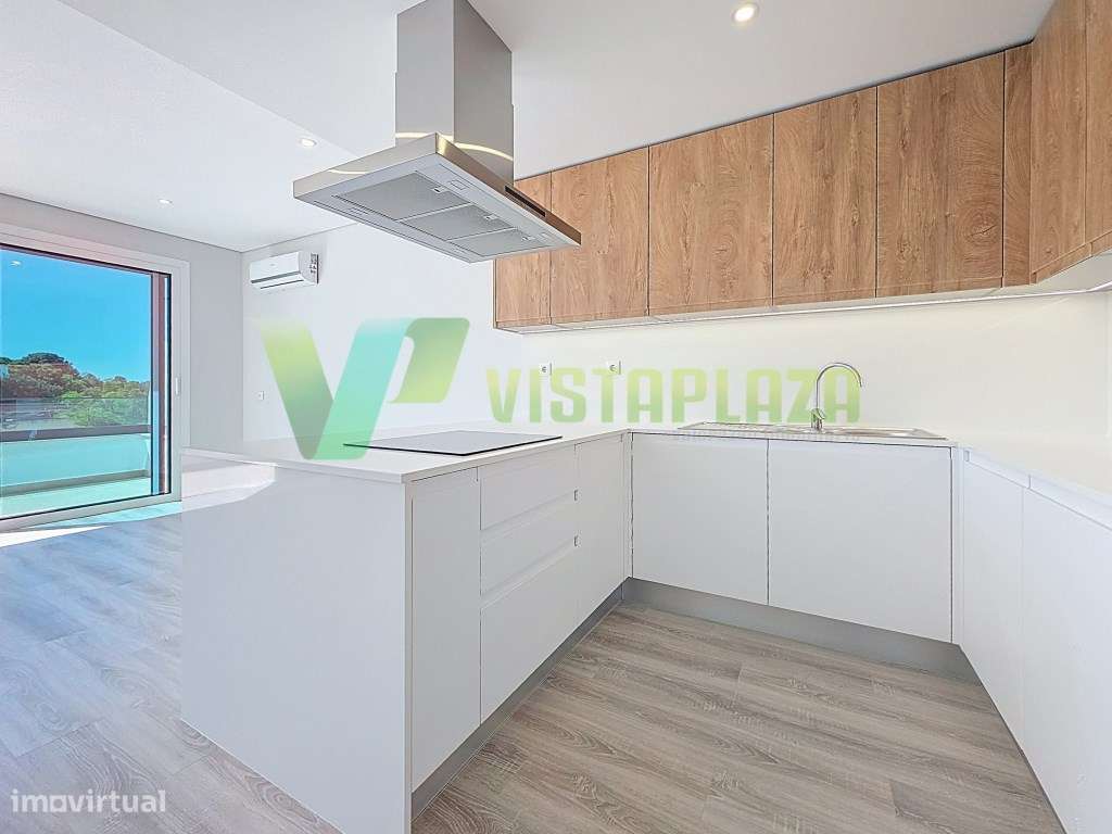 Apartamento T2 em Alvor com Terraço Privativo e Vista Ria de Alvor-12