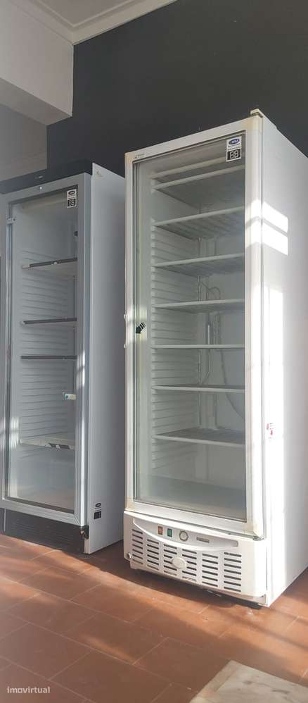 Trespasse de estabelecimento pronto a funcionar-9