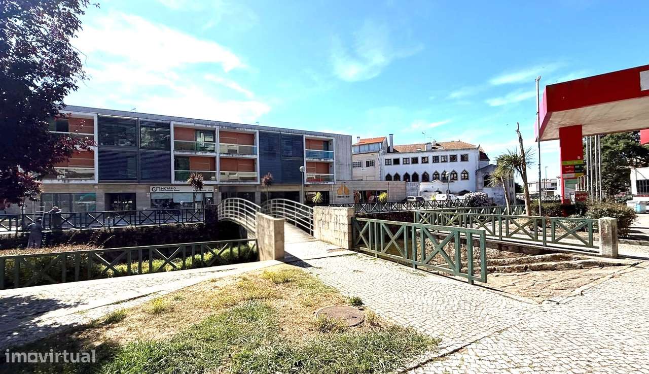 Apartamento T2 c/ terraço no Centro de Ovar-39