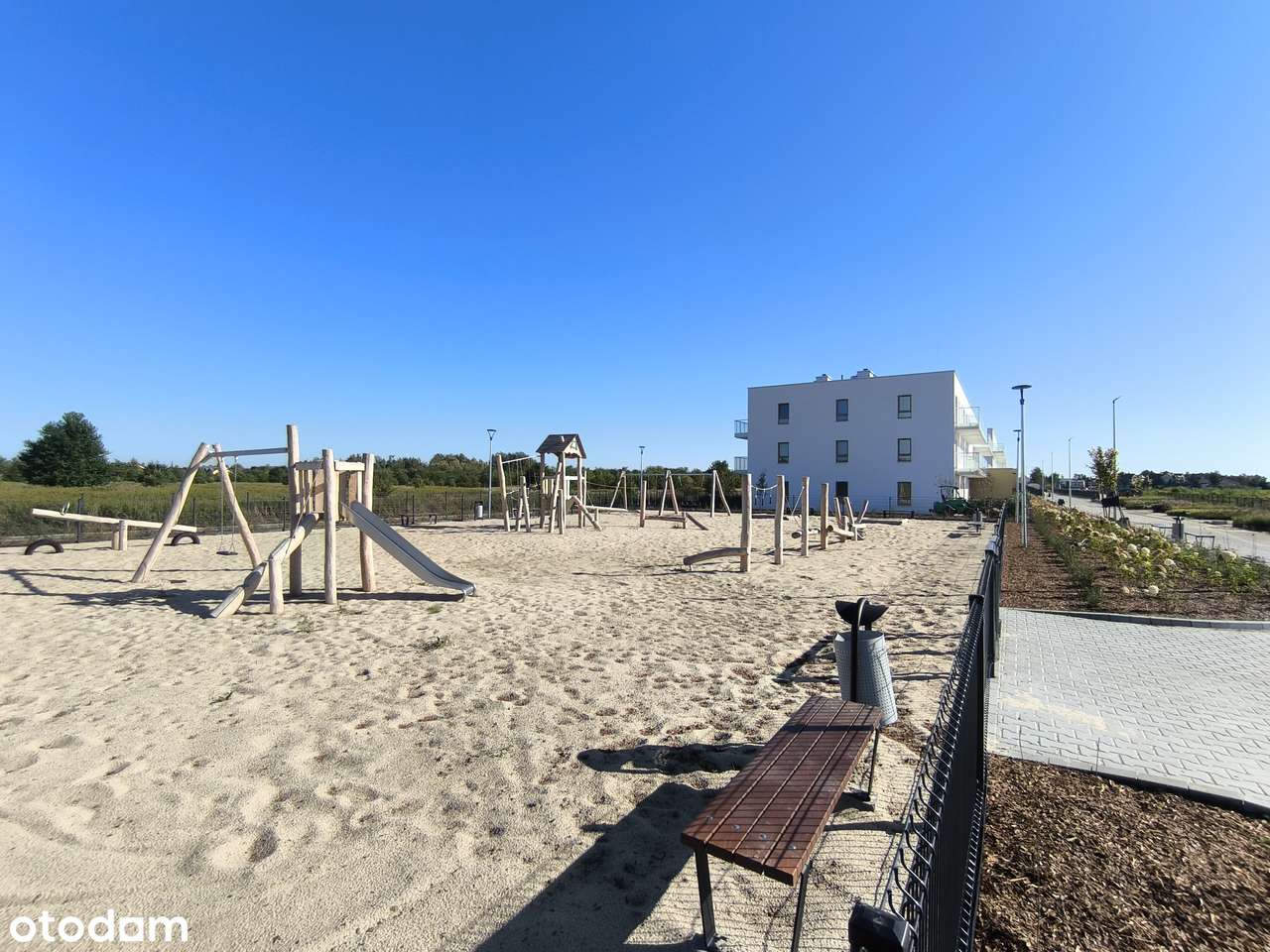 4-pokojowe, 2 balkony, ostatnie piętro-5