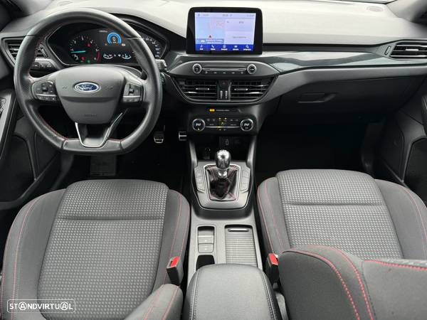 Ford Focus SW 1.5 TDCi EcoBlue ST-Line - 6