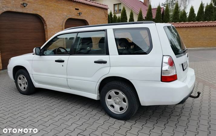 Subaru Forester 2.0 X - 8