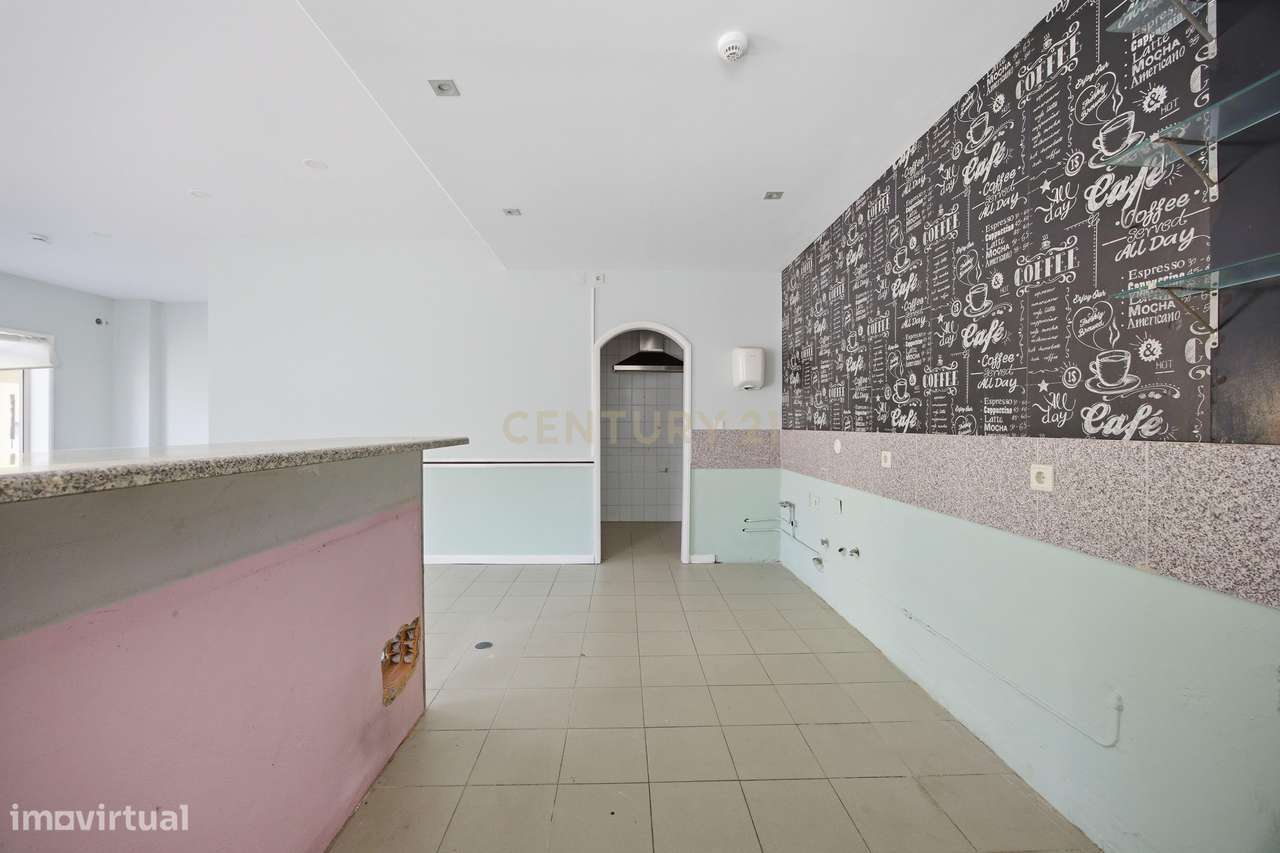 Apartamento T1 para Remodelação-7