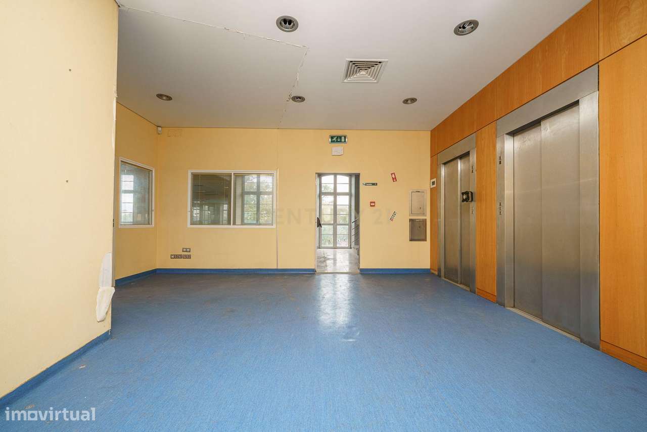 Palacete Chatillon – Um Ícone no Coração de Setúbal-23