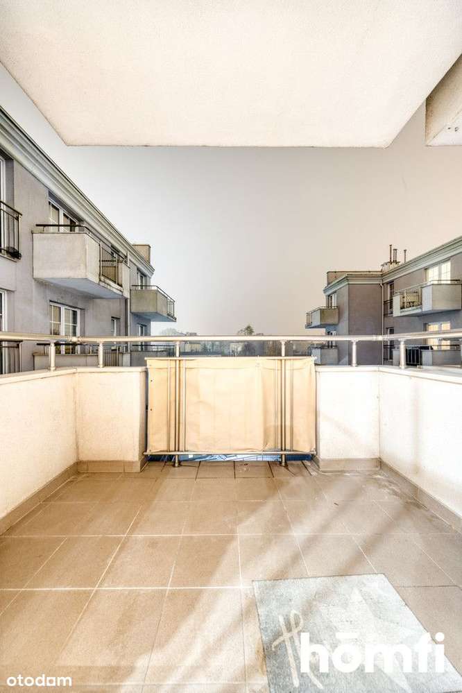 Kawalerka inwestycyjna z balkonem na centrum Łodzi-3