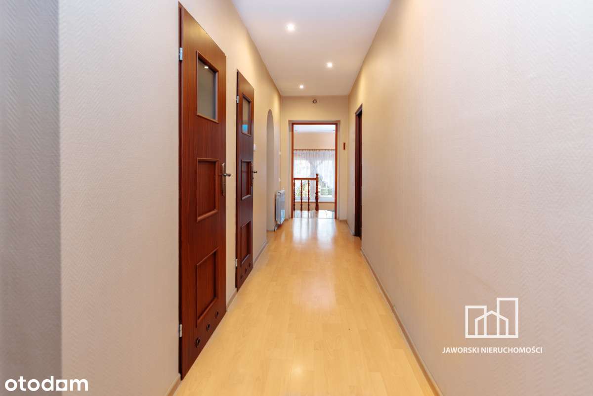 Janowiec Wlkp. dom + warsztat, 2 niezależne lokale-7