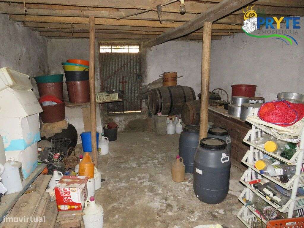 Moradia T3 situada em Outeiro da Lagoa, a apenas 5 minutos da Sertã-22