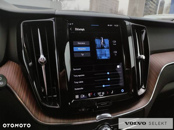 Volvo XC 60 - 16