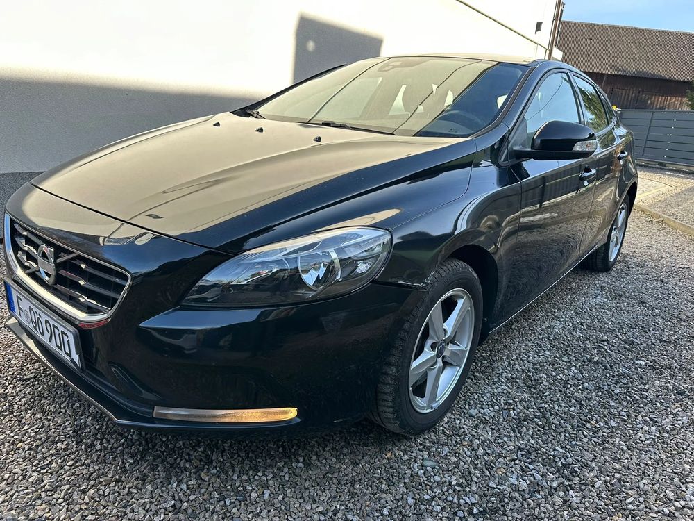 Volvo V40 II D3 Kinetic 2012