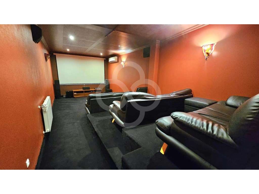 Quinta 2,4 hectares com moradia T5 em Aveiras de Cima Azambuja-30