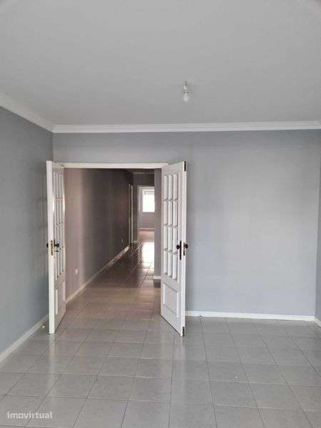 Arrenda-se Andar Moradia em Canidelo - Grande imagem: 4/8