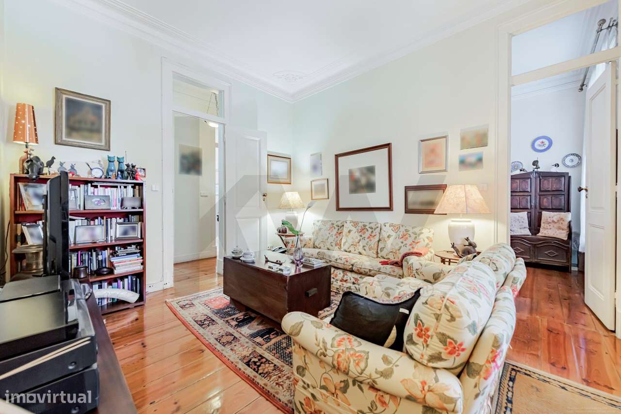 Charme Histórico com Pátio Privativo: O Seu Novo T2 de Sonho em Santo - Grande imagem: 5/20