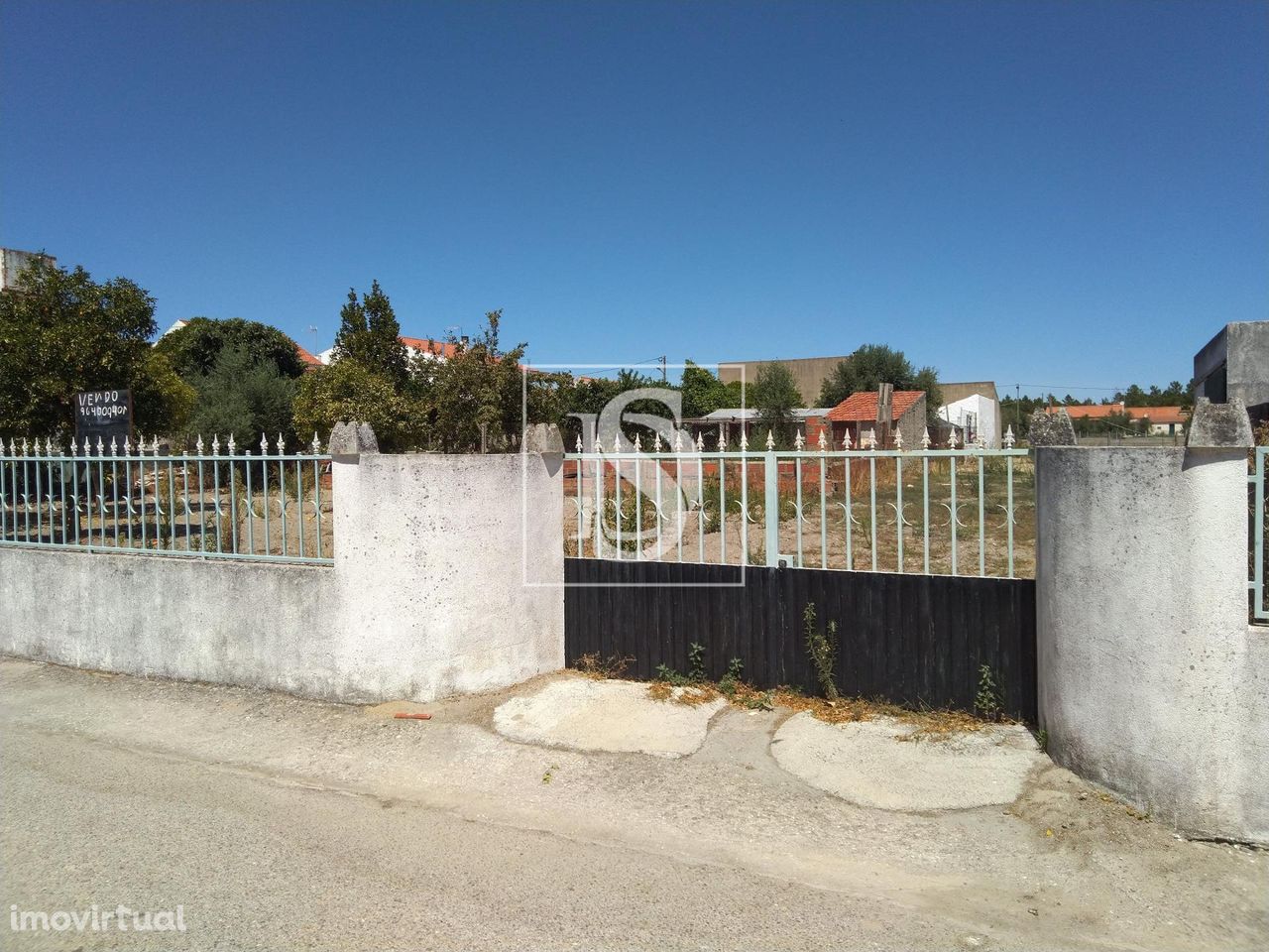 Terreno em Foros do Arrão