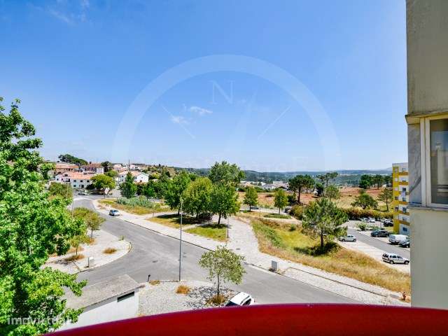 Apartamento T2 com 139m2 de área total em Torres Vedras-27