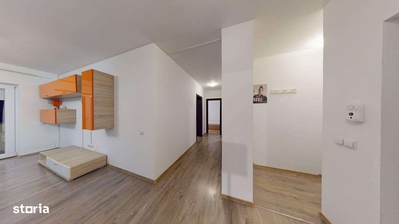 Ap la vila, 3 camere, decomandat, 2 bai, 2 balcoane - etaj 1 - Imagine principală: 4/11