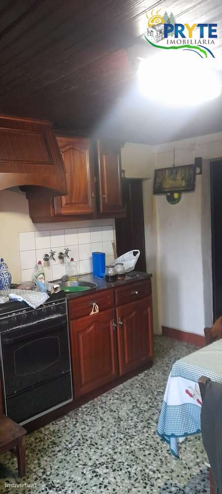 Moradia T4 com terreno de 3690 metros quadrados em Vila de Rei - Grande imagem: 2/30