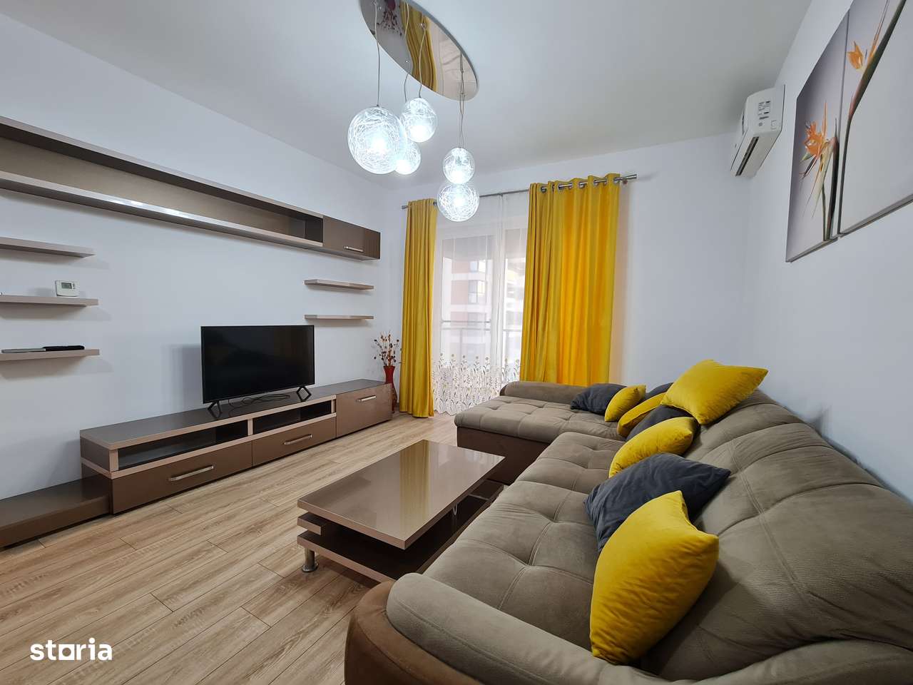 Inchiriez ap. 2 camere ADORA PARK LUX, Decomandat, Smart Tv Parcare! - Imagine principală: 4/20