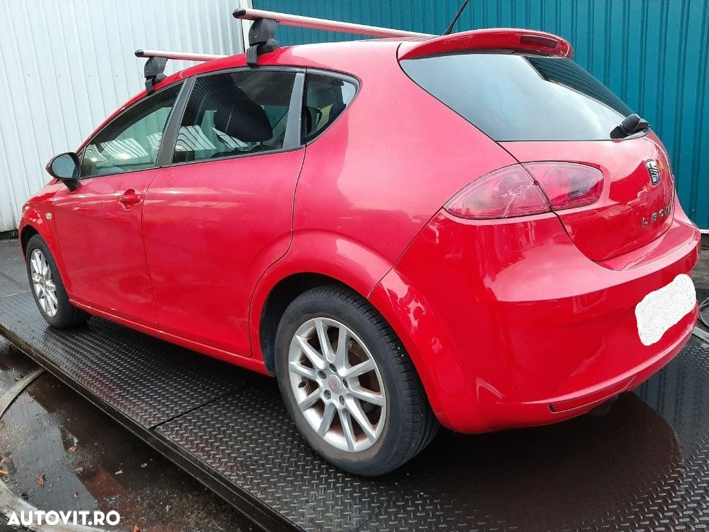 Usa stanga spate Seat Leon 2 2009 HATCHBACK 1.9 TDI - 4