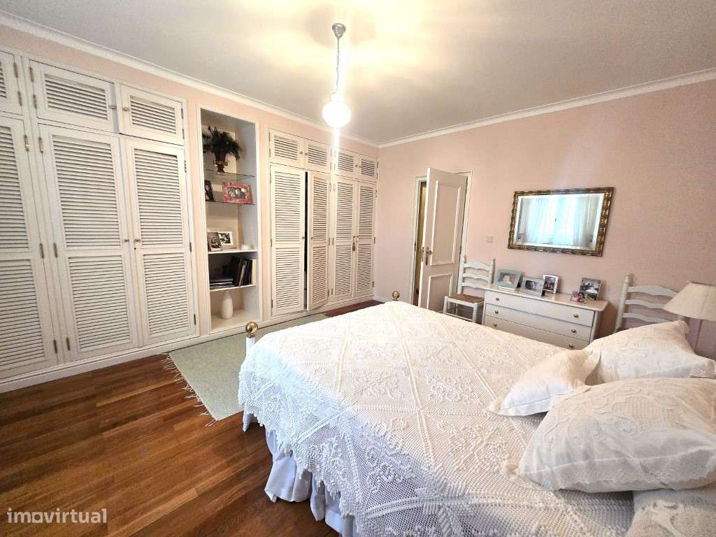 Excelente Moradia T6 com Quintal e Garagem - Próxima de Alter do Ch...-30