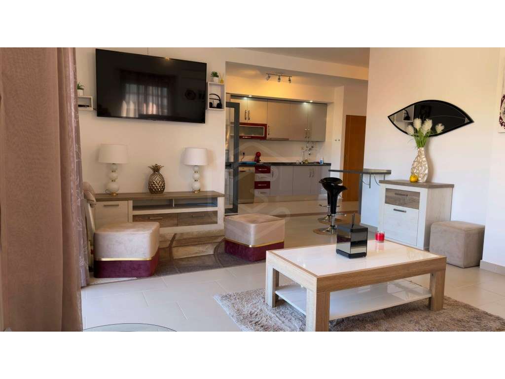 Excelente apartamento T2 a 900 metros da Praia de Quarteira, Algarve - Grande imagem: 5/40