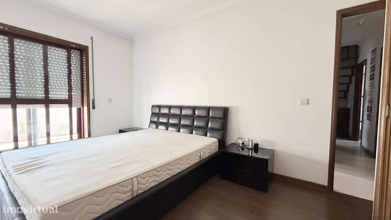 Apartamento T2+1 Duplex, Rechousa - VNGaia-14