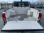 Toyota Hilux 2.4 D-4D Double Cab DLX 4x4 - 33