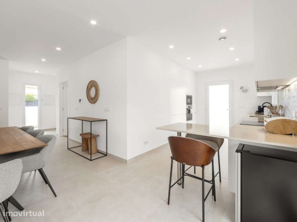 Moradia T4 a 2 passos do castelo de Óbidos e a menos de 15 minutos ... - Grande imagem: 5/37