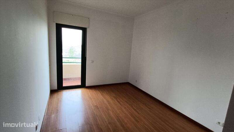 IMÓVEL ARRENDADO ATÉ FEVEREIRO 2026  Apartamento T3-7