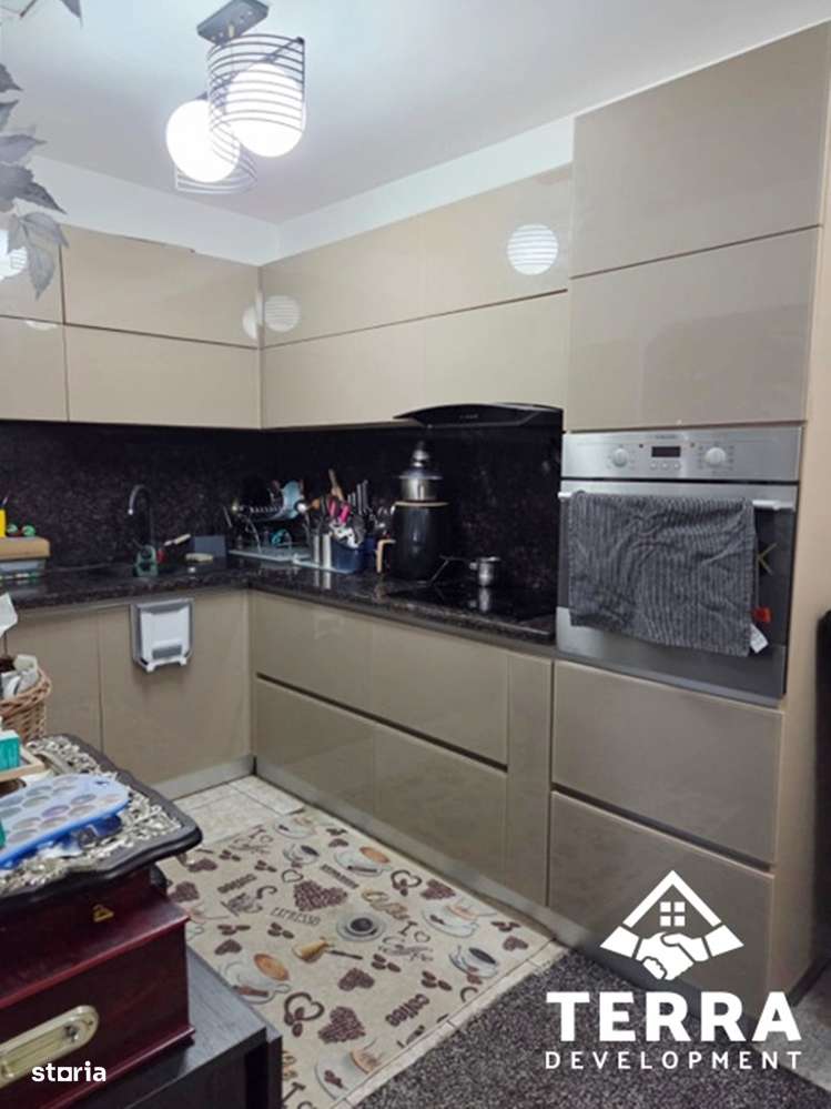 Casă pe colț cu personalitate ( Inel II – zona Cora)-6