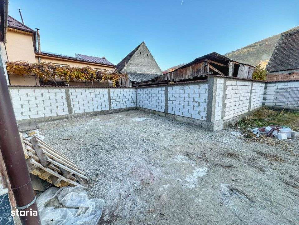 Casa individuala-Utilitati-Sadu Central - Imagine principală: 5/14