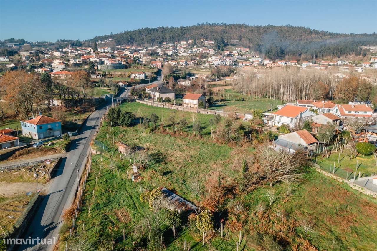 TERRENO PARA CONSTRUÇÃO  COM ÓTIMAS VISTAS!-9