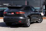 Jaguar F-Pace P250 AWD R-Dynamic SE - 8