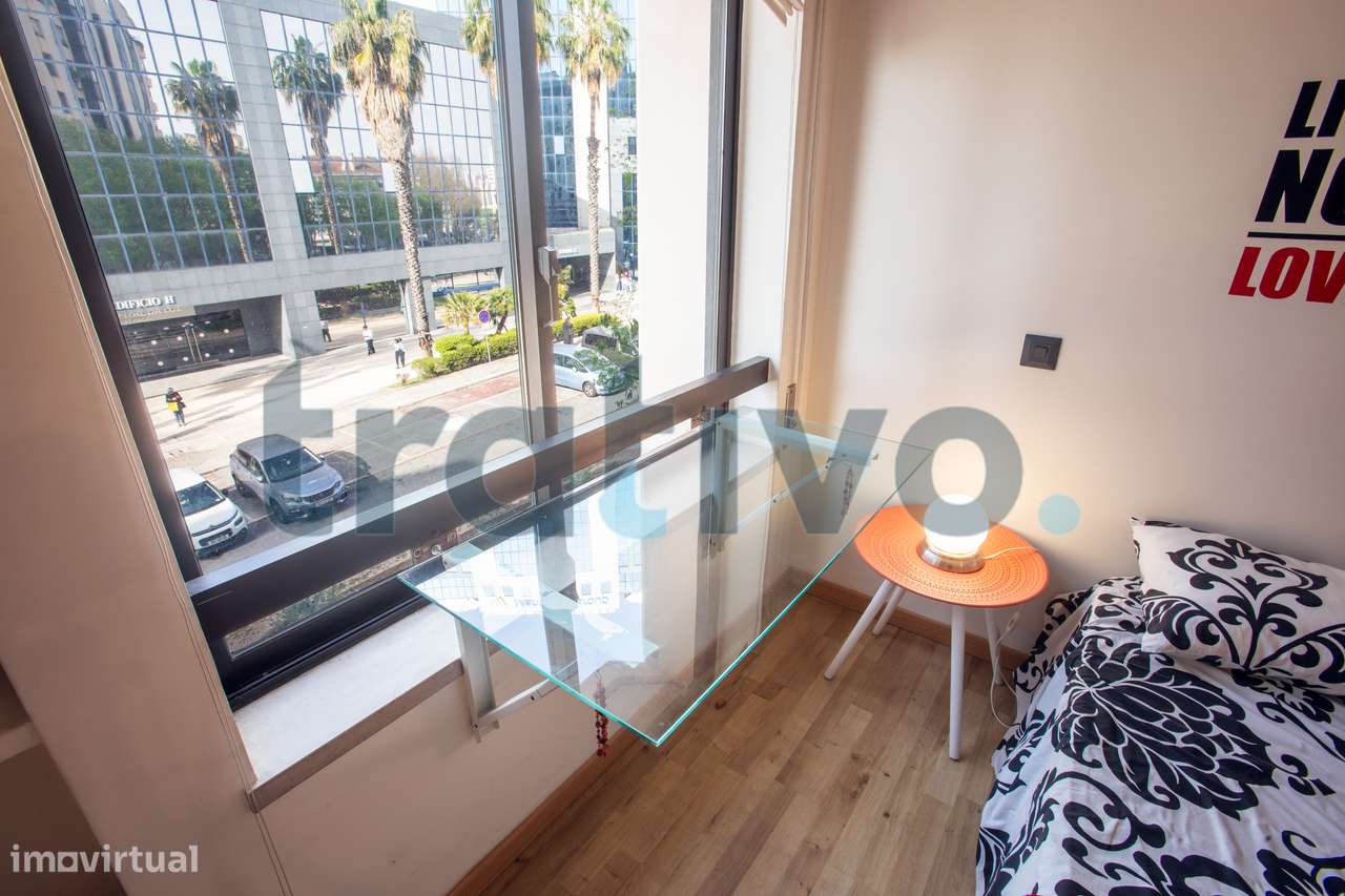 Vende-se apartamento T3 condomínio privado Rua Virgílio Correia Lisboa-13