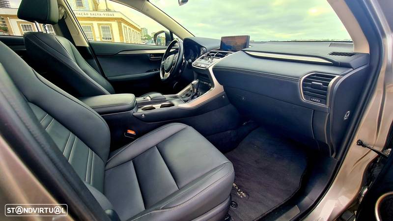 Lexus NX 300h Special Edition (LCA) - 18