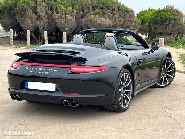 Porsche 991 Carrera 4 Cabriolet PDK - 36