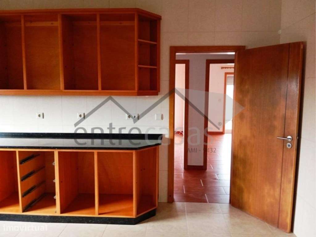 Moradia Familiar T3 em Santo Tirso - Grande imagem: 4/11