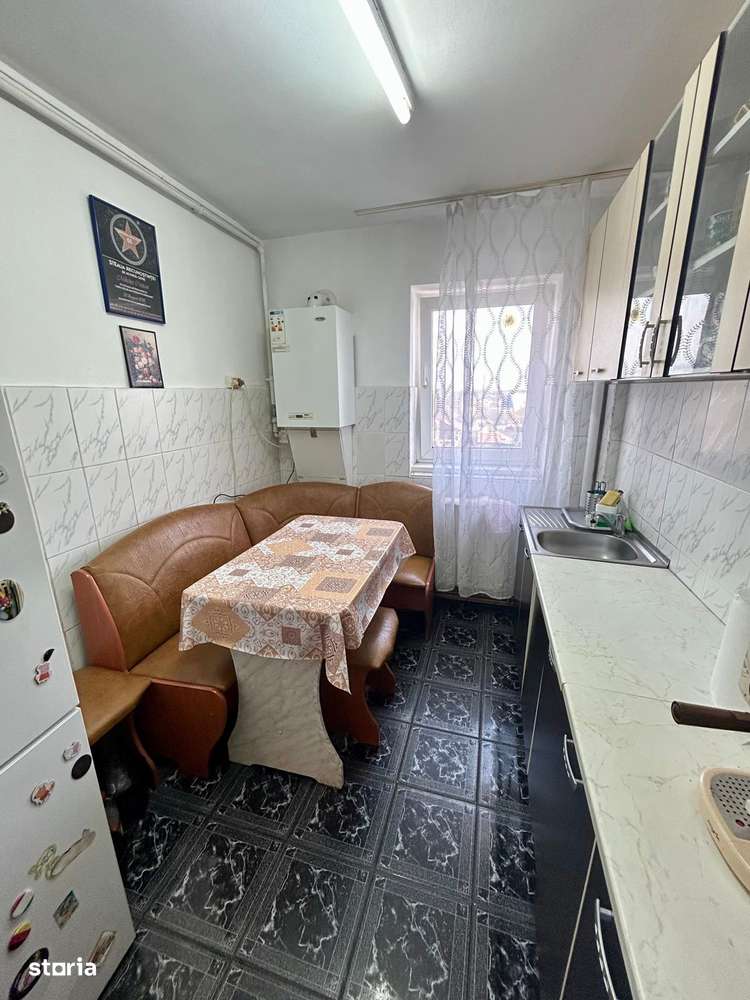 Apartament 3 camere, mobilat, utilat, balcon, zona Bartolomeu!-7