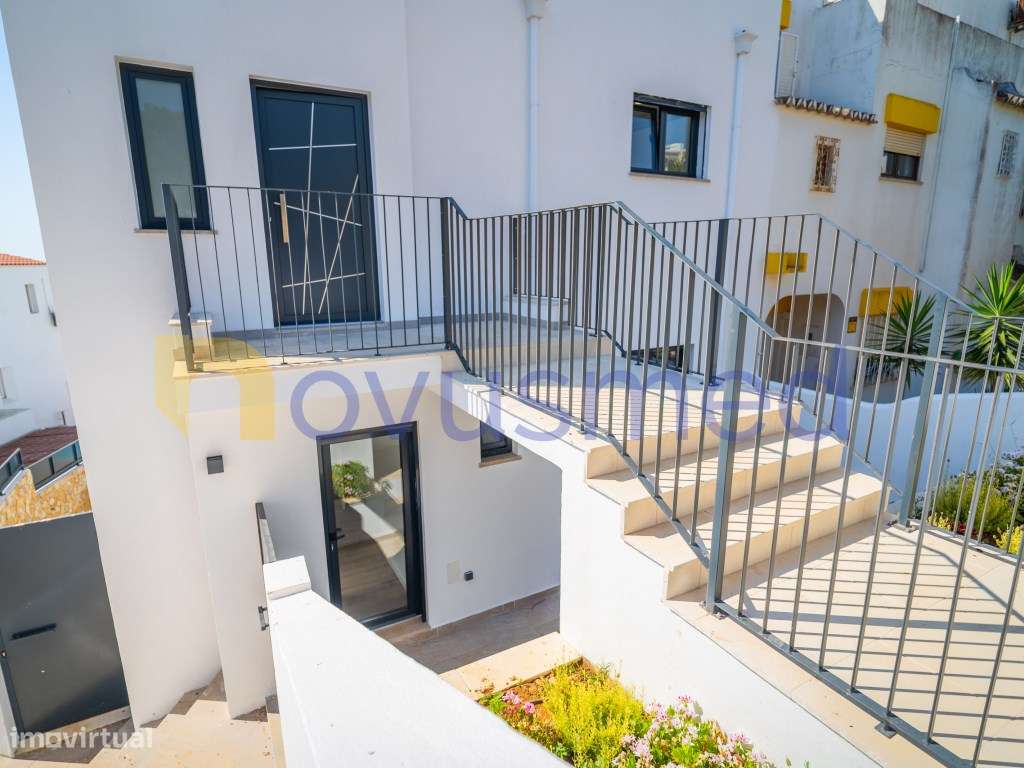 Moradia renovada com piscina e vistas panorâmicas sobre Albufeira e...-9