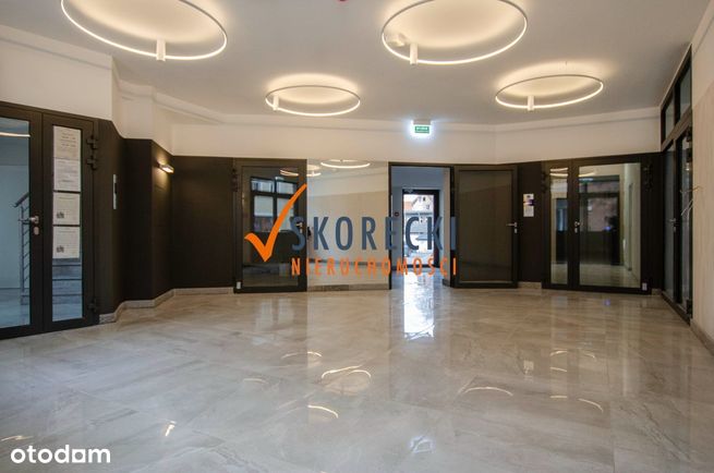 Wyjątkowe z Windą i Tarasem w Samym Centrum Miasta-2