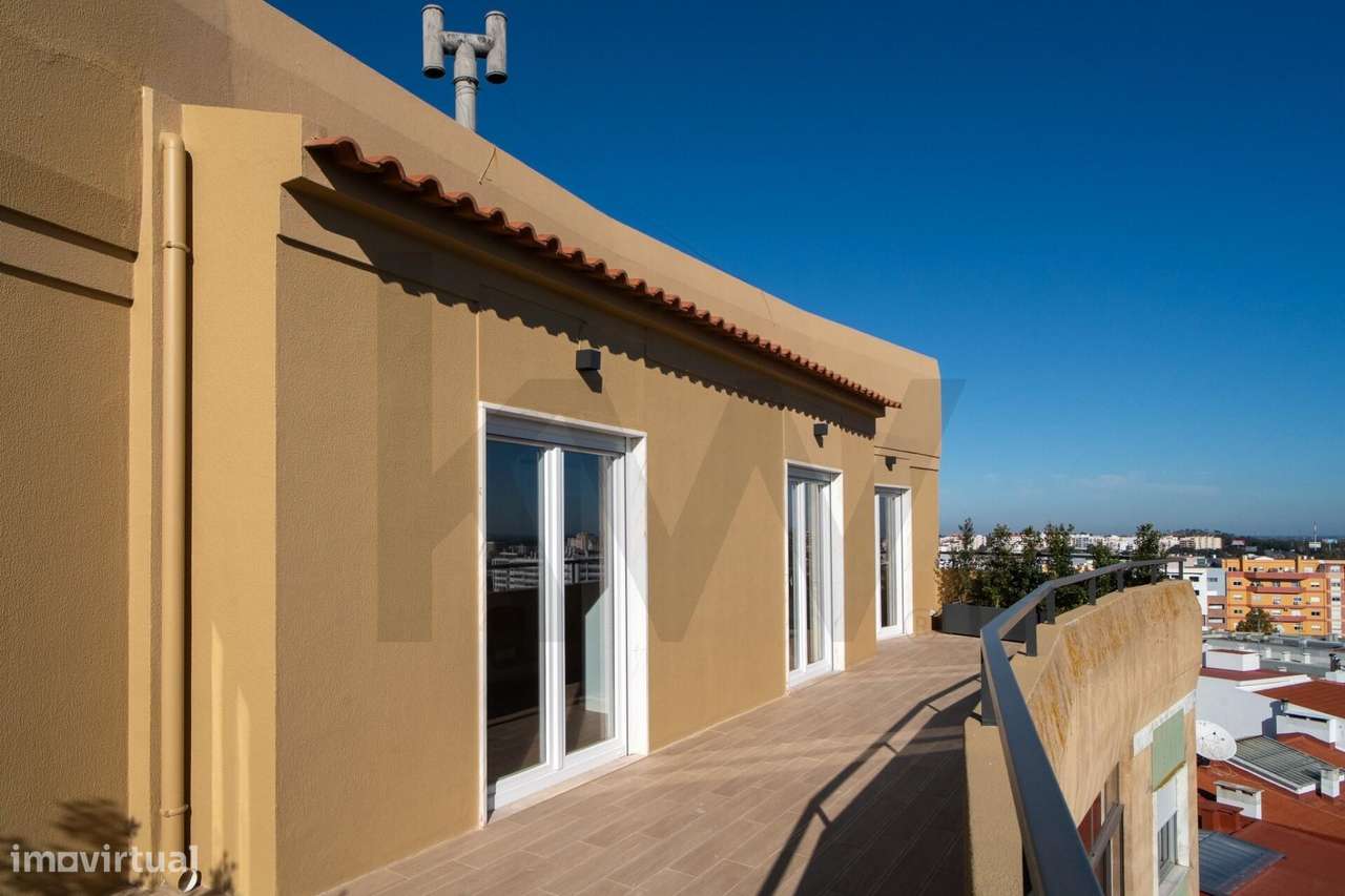 Para venda: Apartamento T3, com terraços vista Rio e Serra totalmen - Grande imagem: 2/38