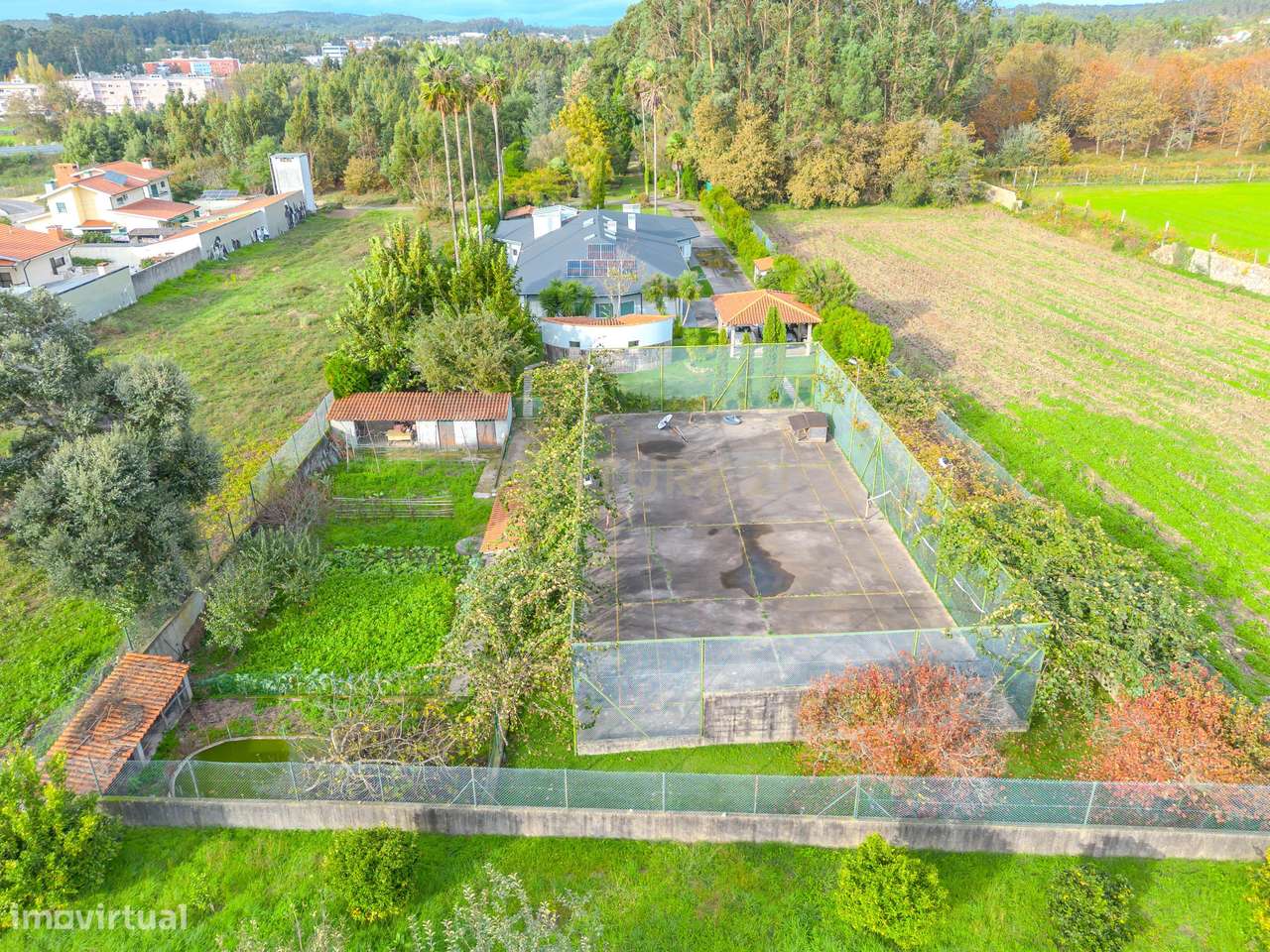 Quinta com Moradia e Piscina na Maia, Porto-10