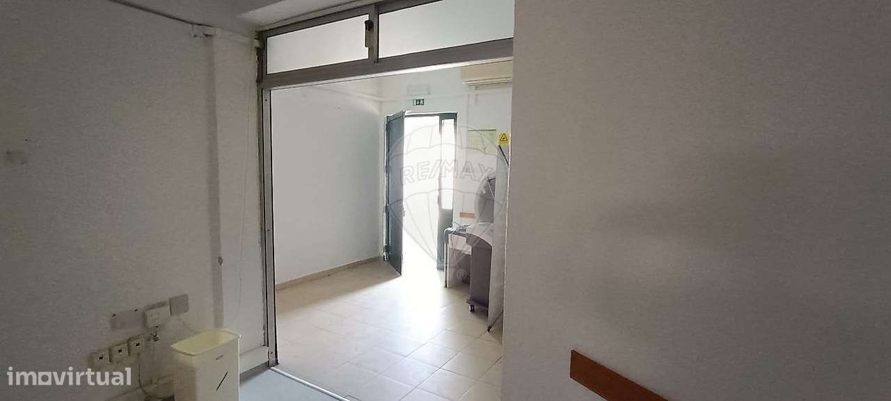 Escritório  para arrendamento - Grande imagem: 5/17