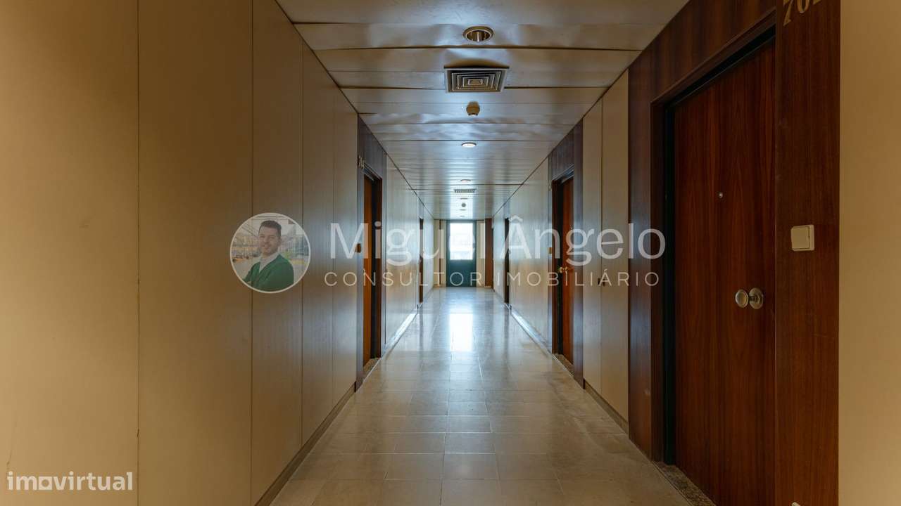 T0 novo c/ lugar garagem e vista para o Jardim Campo 24 de Agosto-13