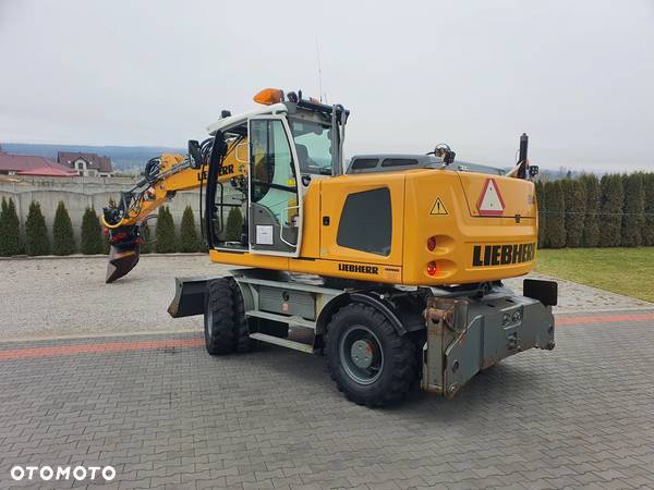 Liebherr A 914 - 39