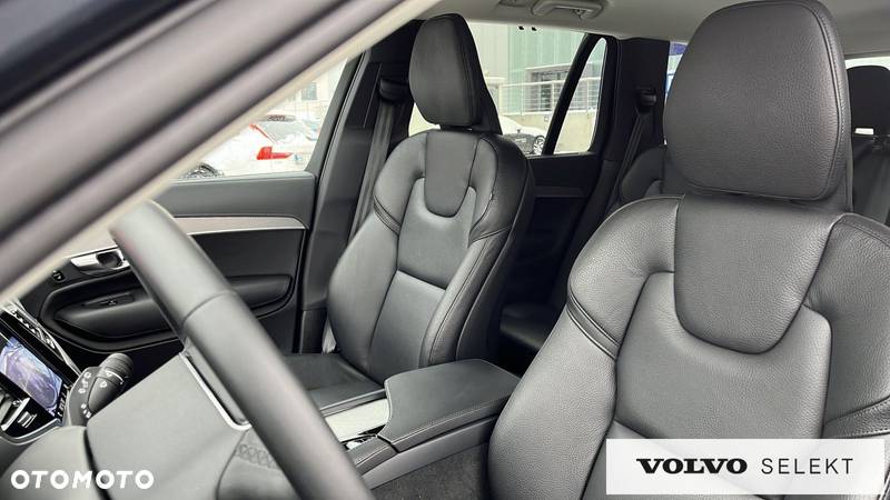 Volvo XC 90 - 11