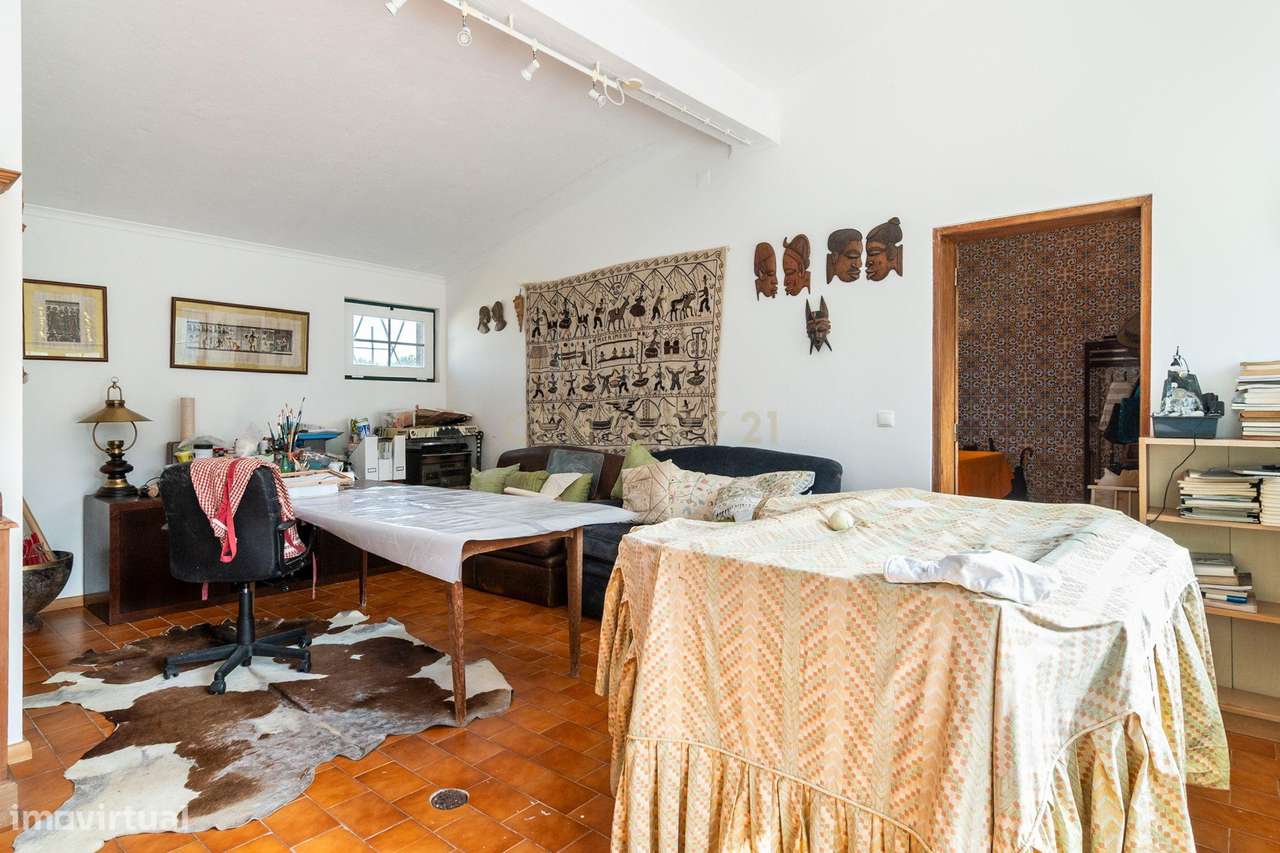 Moradia T2+3 em Seixal, Ericeira-19