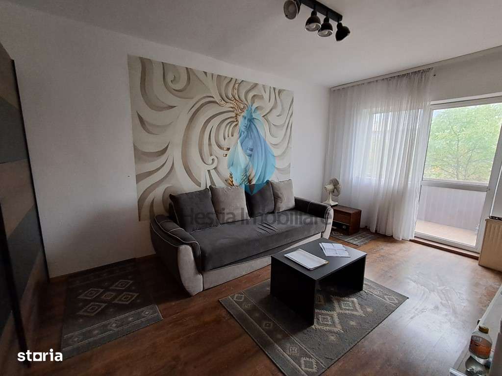 Apartament cu trei camere, Mircea cel Batran.-2
